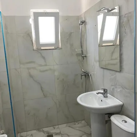 Apartamento Kompleksi Tre Shqiponjat